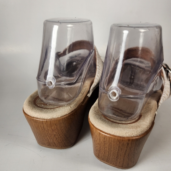 DANSKO Women's Sophie Sandal 39 / 8 White Snake Print Leather Open Toe Shoe - Picture 13 of 14